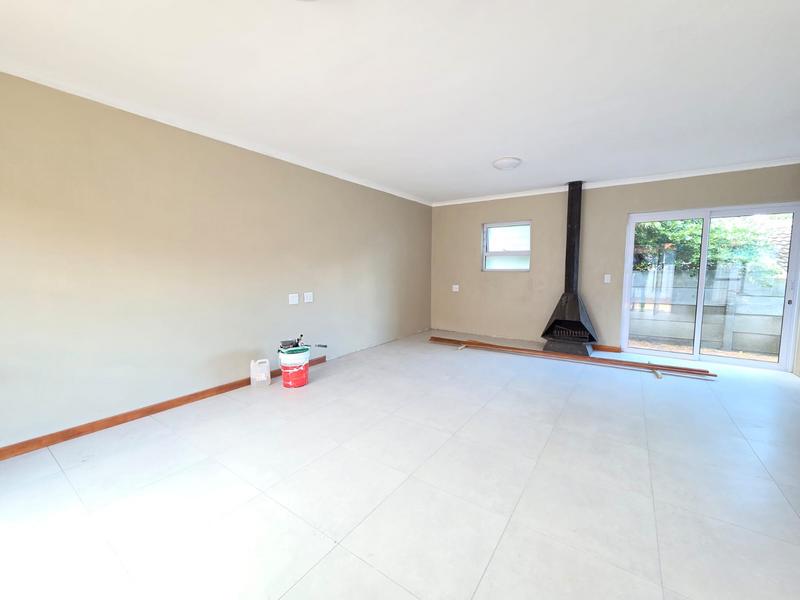 To Let 3 Bedroom Property for Rent in Stellenridge Western Cape